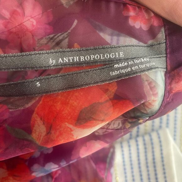 Anthropologie Purlple pink chiffon blouse with flower print size small - Picture 11 of 14